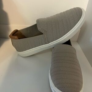 Kelly & Katie Women’s slip on Sneakers